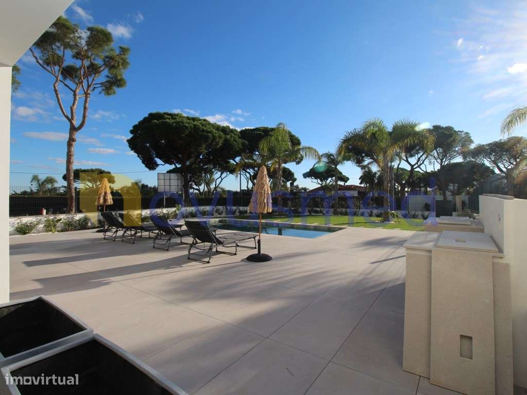 Moradia T3 com piscina, próxima do Golf, das praias de Vilamoura e ...-26