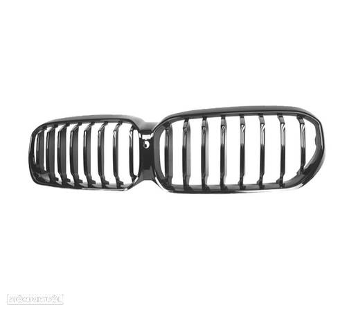 GRELHA FRONTAL PARA BMW G30 G31 21- LOOK M PERFORMANCE - 4