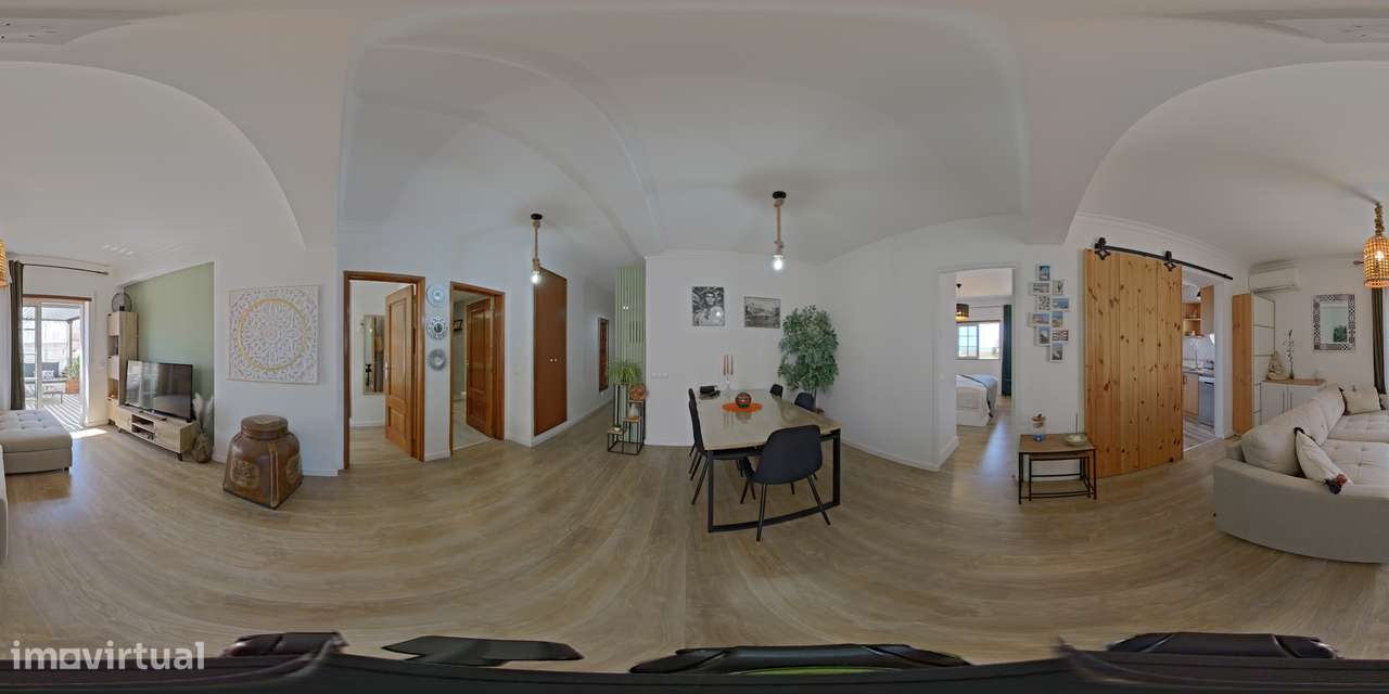 Apartamento T2 com terraço, vista mar e lugar de garagem em Armação de-32