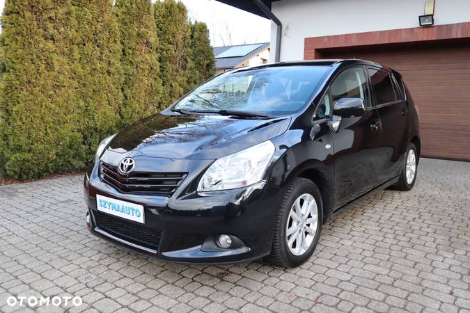 Toyota Verso 2.0 D-4D - 1