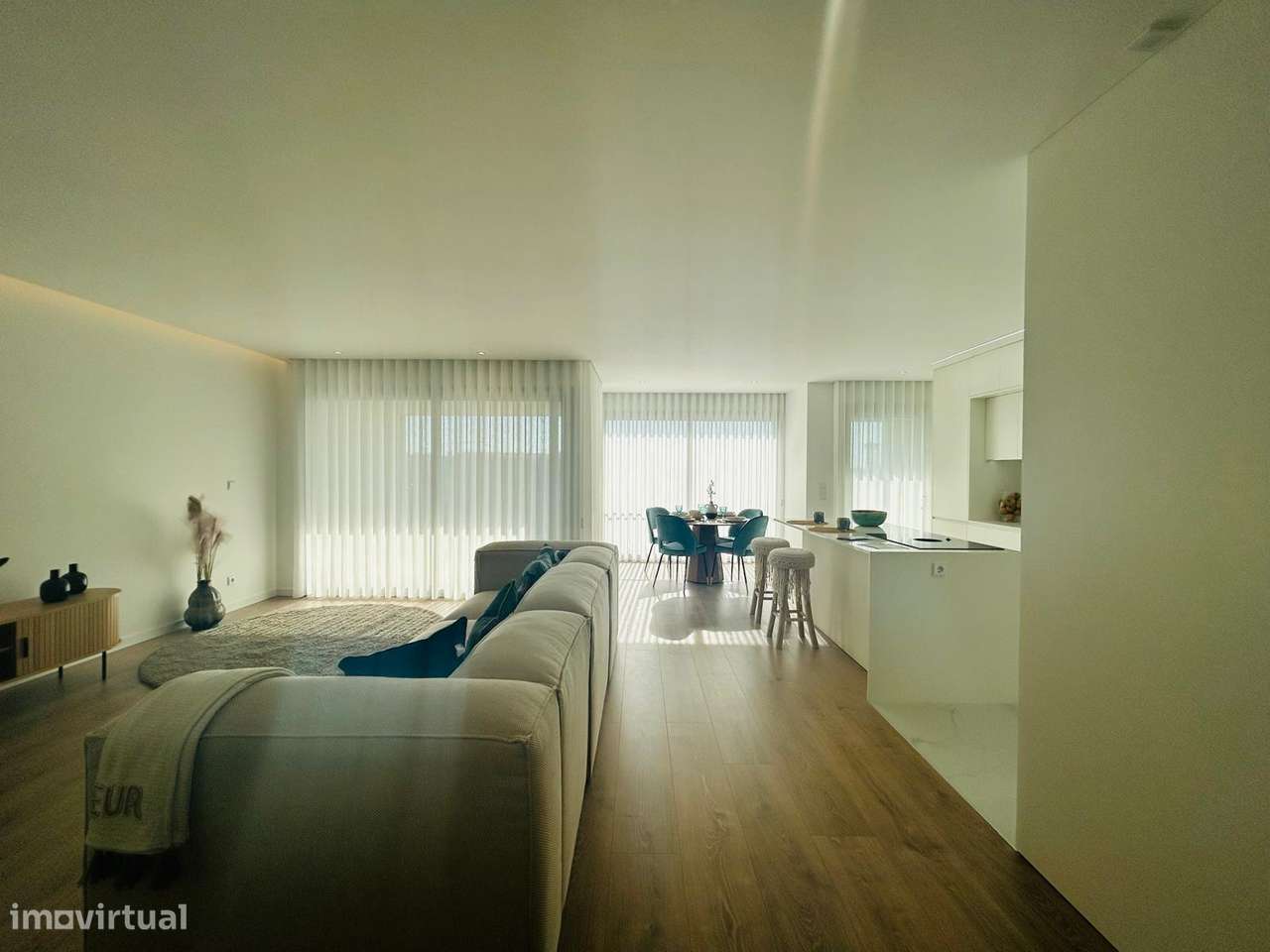 Excelente Apartamento T3 NOVO-8