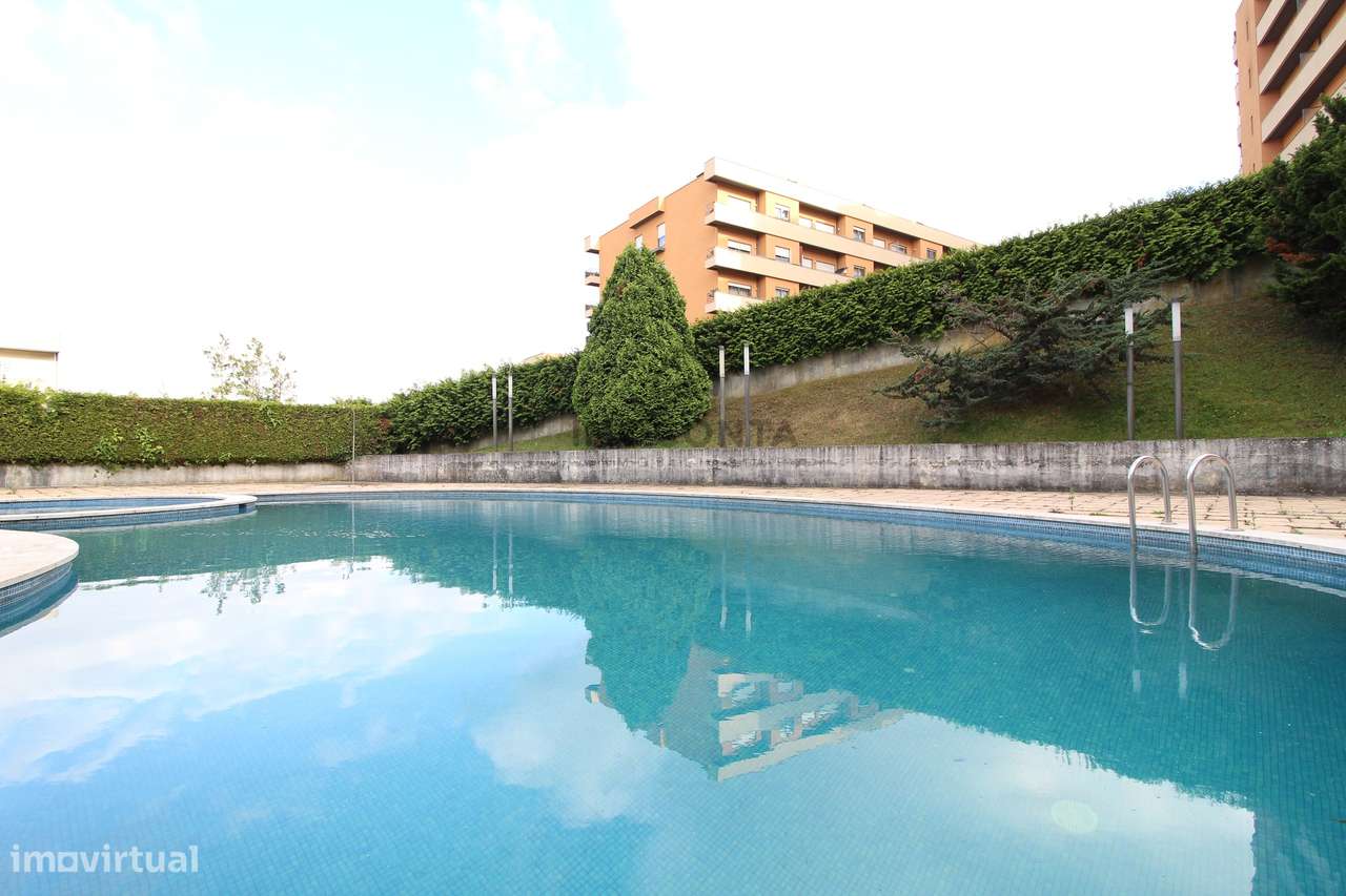 T2 Condomínio c/ Piscina | Varanda e Exp. Solar Sul | Valongo-26