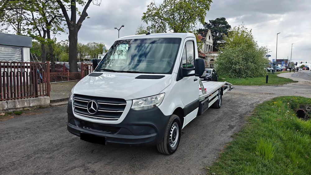 Mercedes-Benz Sprinter 2021