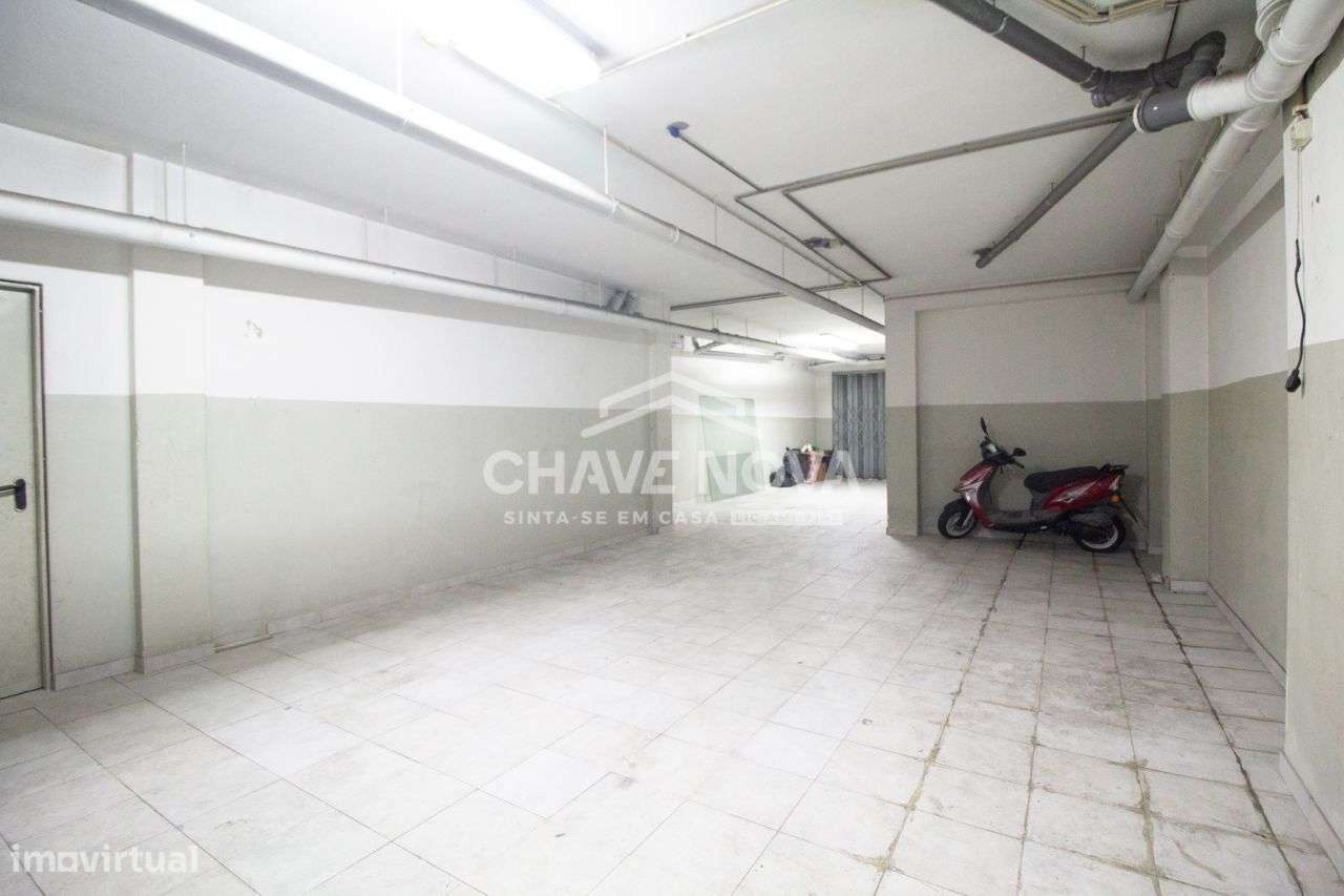 Trespasse Padaria c/ Armazém - Castêlo da Maia-9