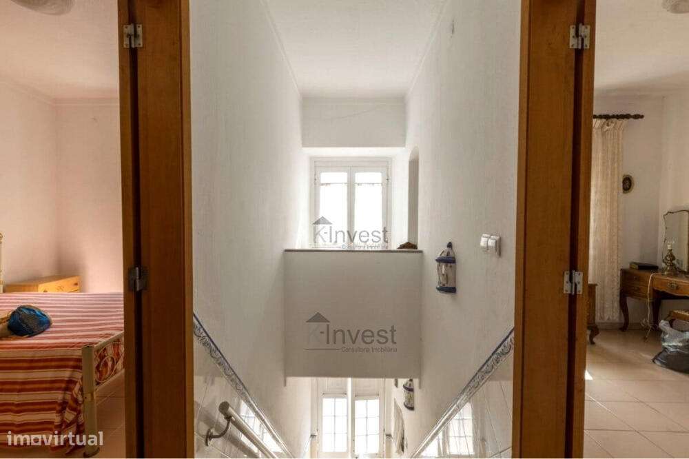 Prédio para remodelação - Carvoeiro-6