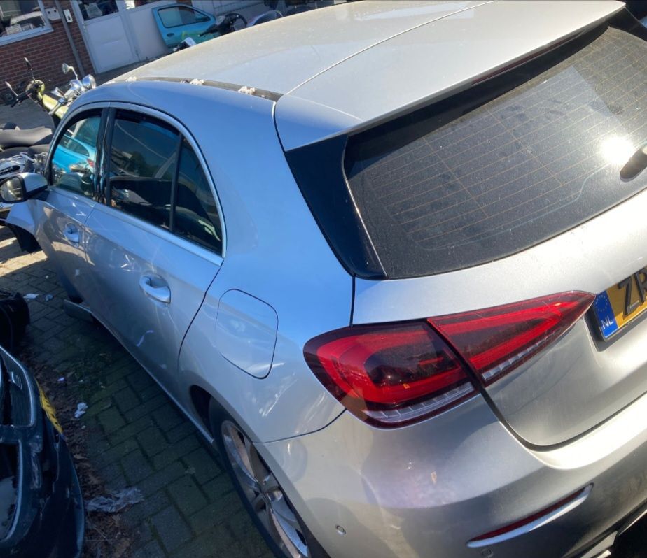 Mercedes-Benz A W177 180 d 7G-DCT AMG Line 2018