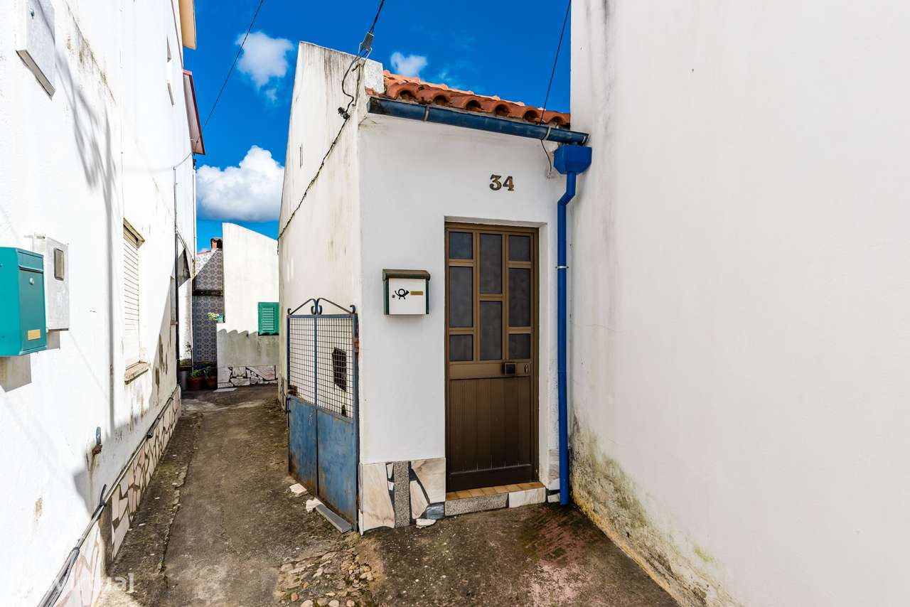 MORADIA T1 + ANEXOS E TERRENO | BEMPOSTA | ABRANTES-47