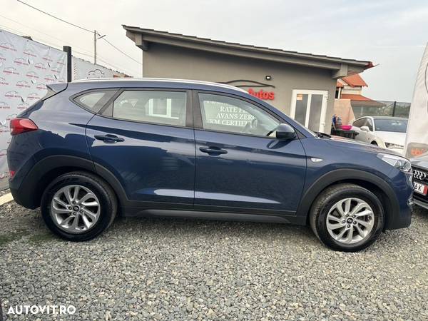 Hyundai Tucson - 2