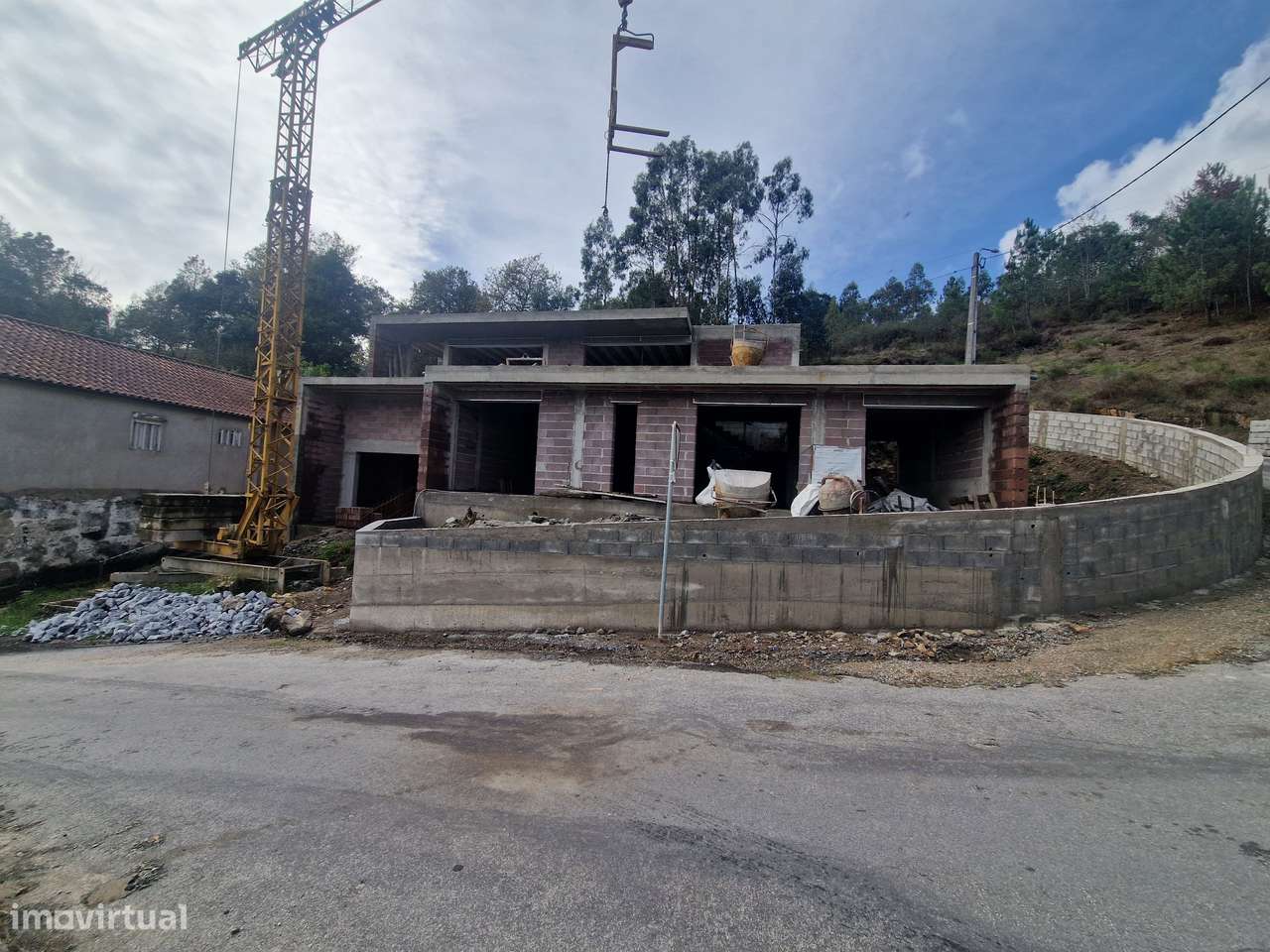 Moradia individual em estrutura ,Geme ,Vila Verde-12