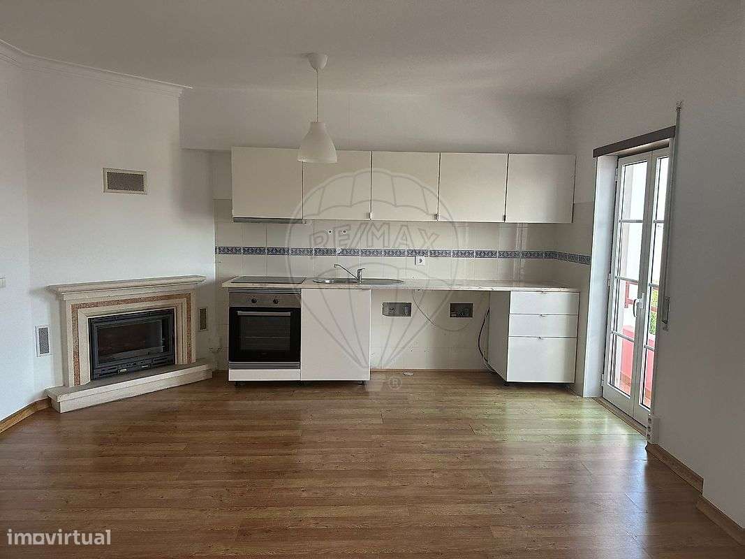 Apartamento T2 para arrendamento - Grande imagem: 3/7