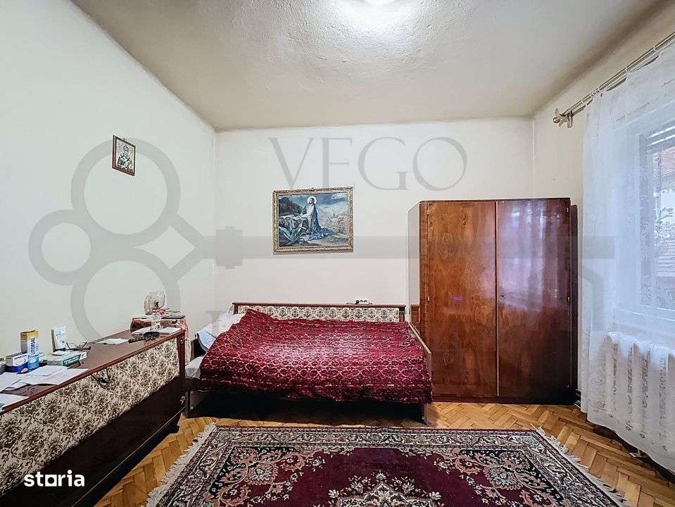 Casa individuala cu 3 camere, 100 mp, teren 450 mp, zona Aviatiei-7