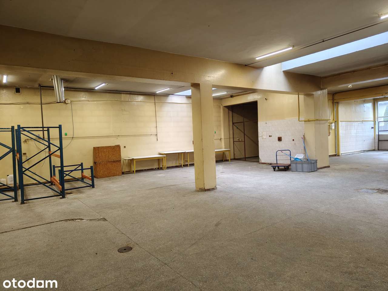 Budynek do działalności gospodarczej z mieszkaniem w stanie surowym - Pełny obrazek: 4/14