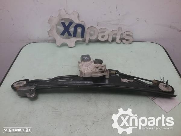 ELEVADOR COMPLETO Trás/Esq BMW 5 Touring (E60) 525 tds | 03.97 - 05.04 Usado - 2