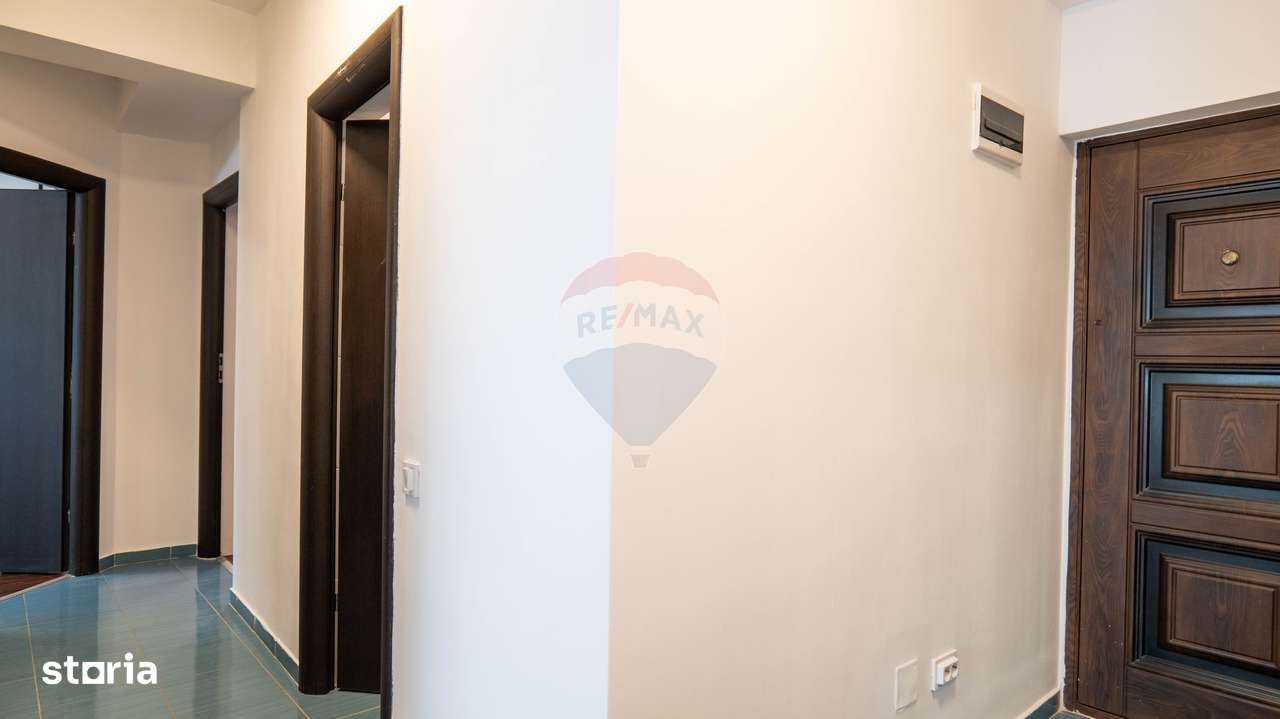 Dobroesti - vanzare apartament 3 camere, strada Marului-10