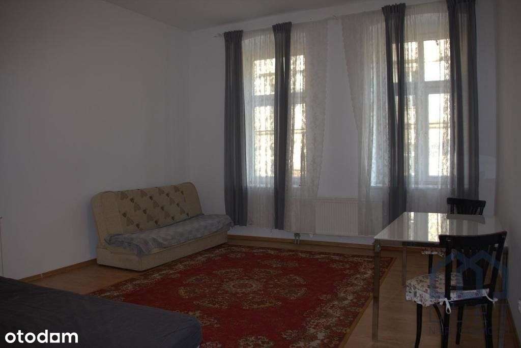 3 pokoje w centrum miasta - Pełny obrazek: 3/9