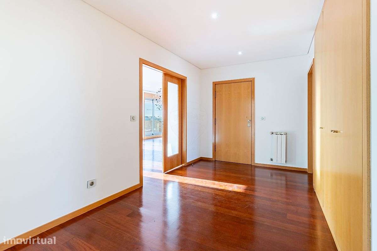 Apartamento T5 para venda - Grande imagem: 3/46