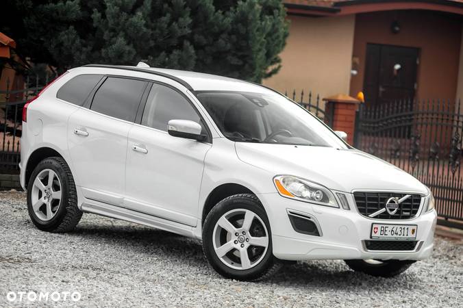 Volvo XC 60 D5 AWD R-Design Kinetic - 2