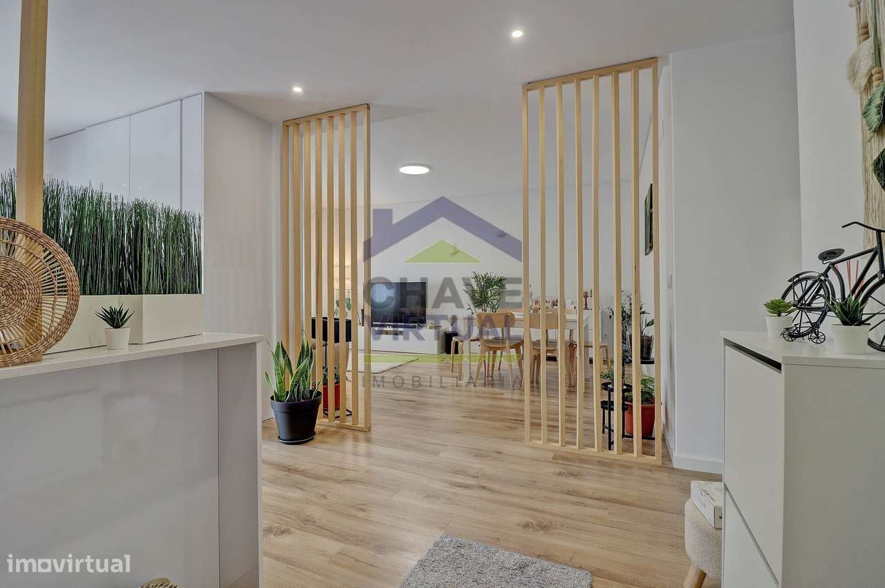 Excelente Apartamento T3 com Garagem - Centro Bombarral-2