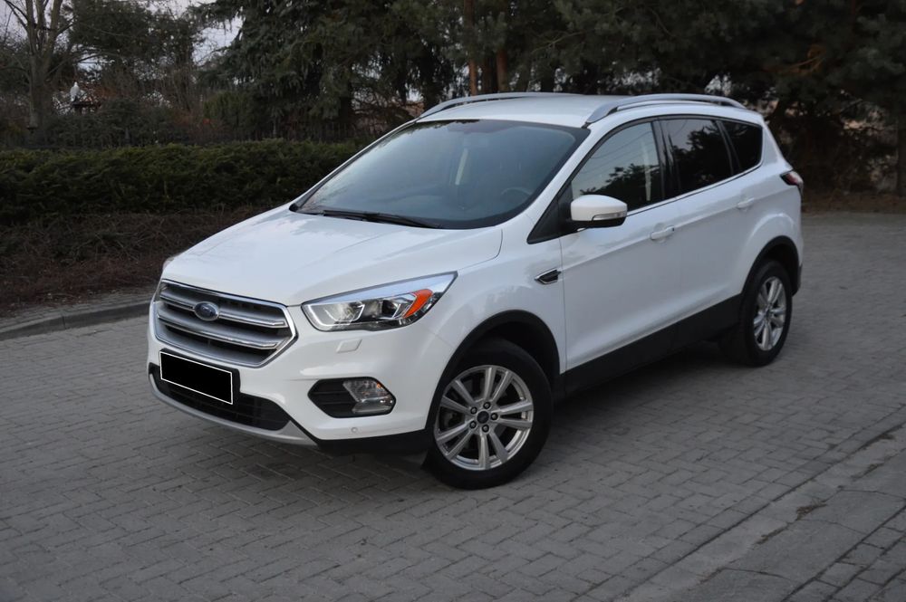 Ford Kuga II 2.0 TDCi 2x4 Titanium 2017