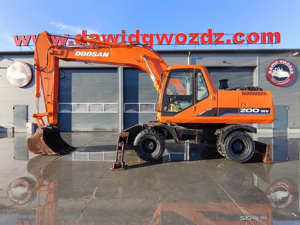 Daewoo S200w 2000