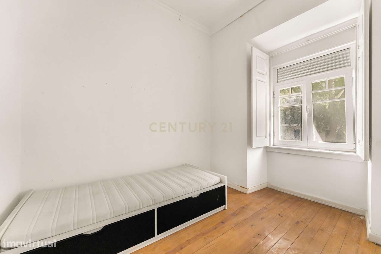 Apartamento T4 | Terraço | Av. Novas-21