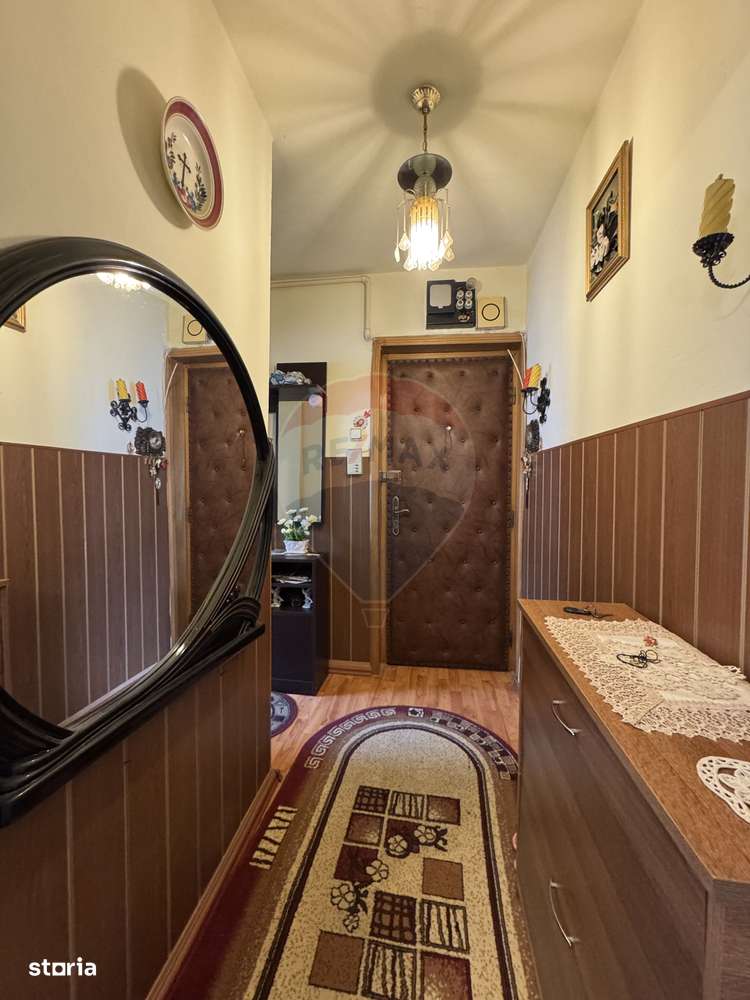 Apartament cu 2 camere, str. Turda-0