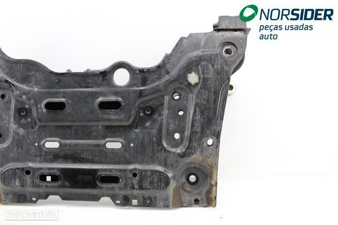 Charriot frente Renault Megane IV Break Fase I|16-19 - 7