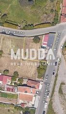 Terreno com Moradia T3 para Remodelação