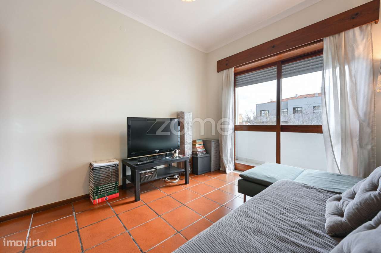 T1 luminoso em Pereiró com varanda - Grande imagem: 3/19