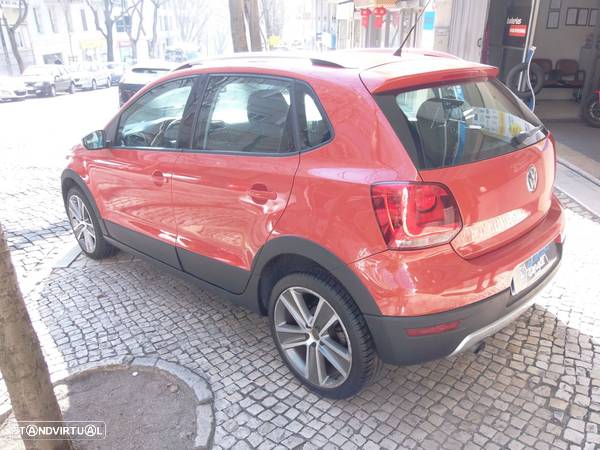 VW Polo 1.6 TDI Trendline DSG - 5