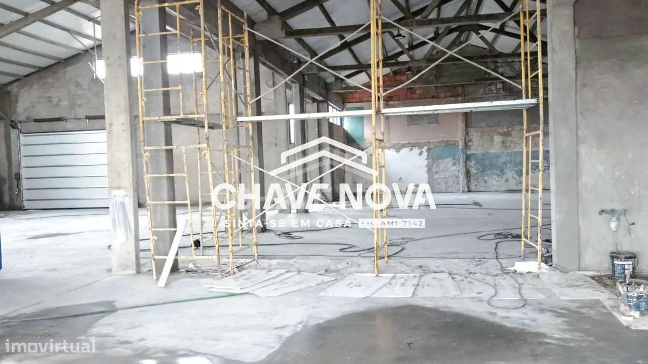 Armazém Industrial em Arrifana, Santa Maria da Feira - Grande imagem: 4/25