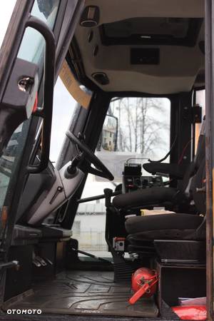 JCB FASTRAC 3200 | MANUAL | 200KM - 5