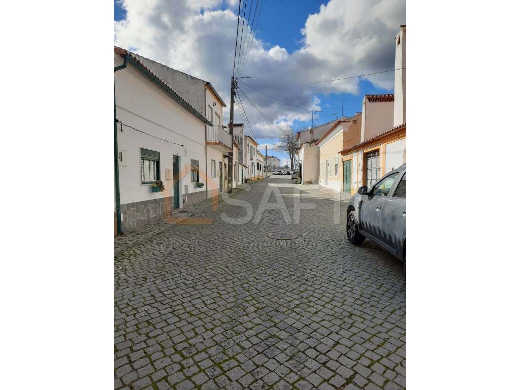 Garagem na Rua Da Cruz - Grande imagem: 4/9