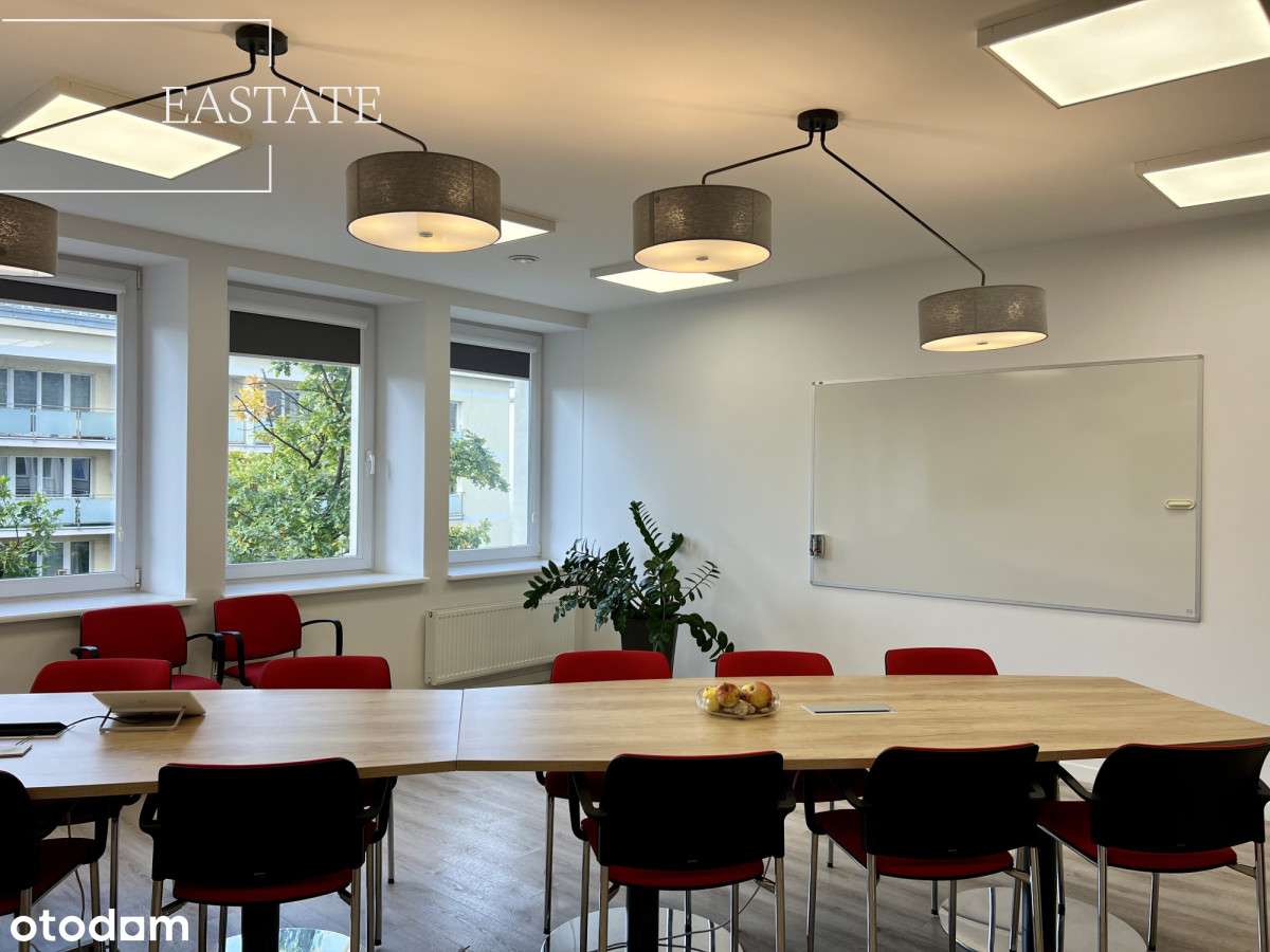 Przestronne jasne biuro z widokiem na centrum. - Pełny obrazek: 2/8