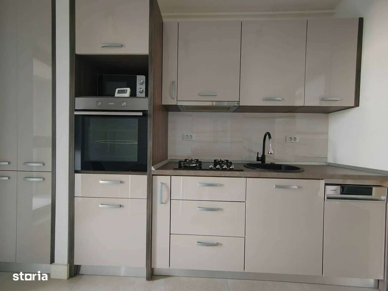 Apartament 2 Camere Onix Aviatiei I Parcare in subteran - Imagine principală: 4/18