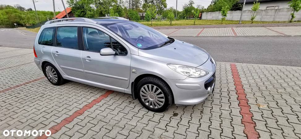 Peugeot 307 1.6 - 6