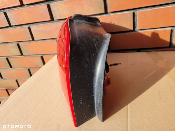 LAMPA LEWA TYŁ TYLNA AUDI A3 8P 3D 04- 8P0945095A - 11