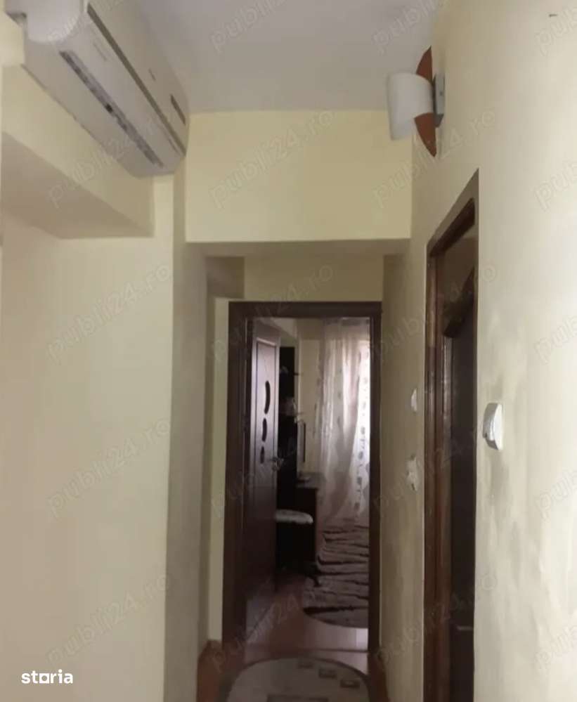 1 Mai, etaj 4/4, preț 113 000 euro negociabil - Imagine principală: 5/9