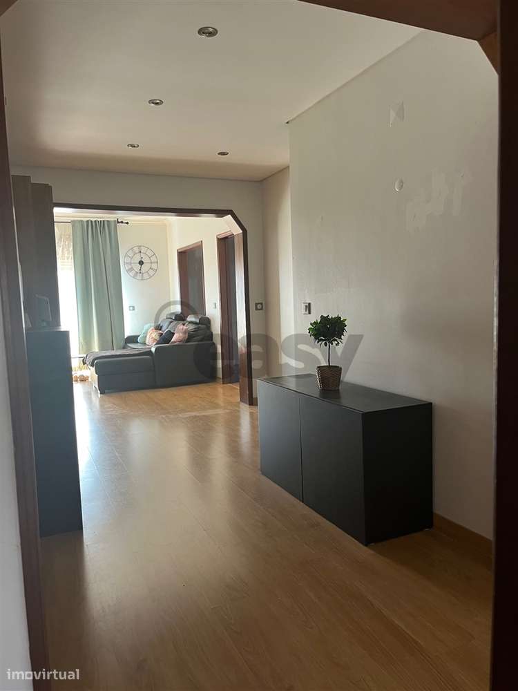 Oportunidade Única! Apartamento T3 com Suite nos Moinhos da Funcheira - Grande imagem: 4/17