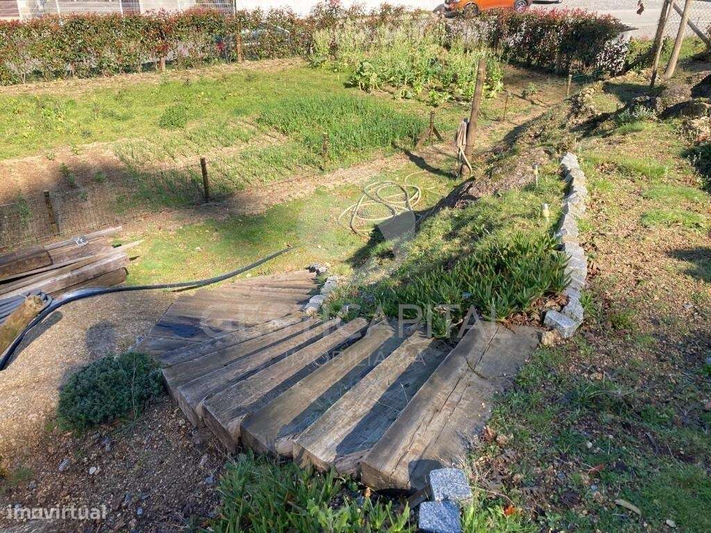 Oportunidade de Investimento: Moradia já com  Estrutura em Soalhães –-37