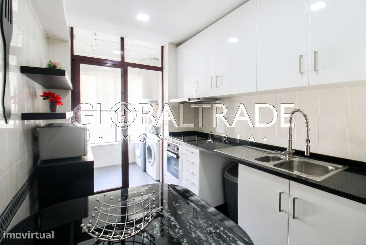 Apartamento T2 Renovado em Valbom-17