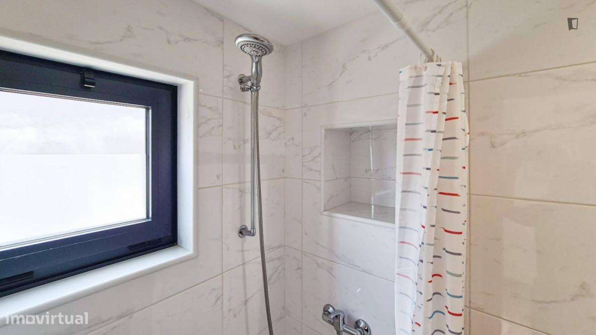 Casa com 1 quartos - localizado em Campanhã Porto - Grande imagem: 4/10