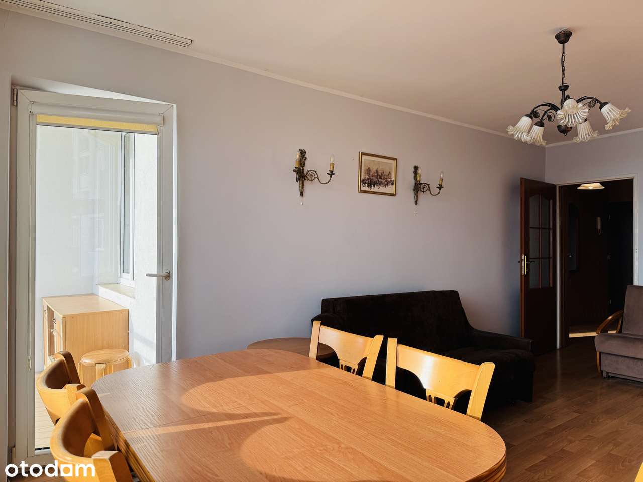 Rozkładowe z oddzielną kuchnią i loggią obok stacji metra M2 Trocka - Pełny obrazek: 4/20