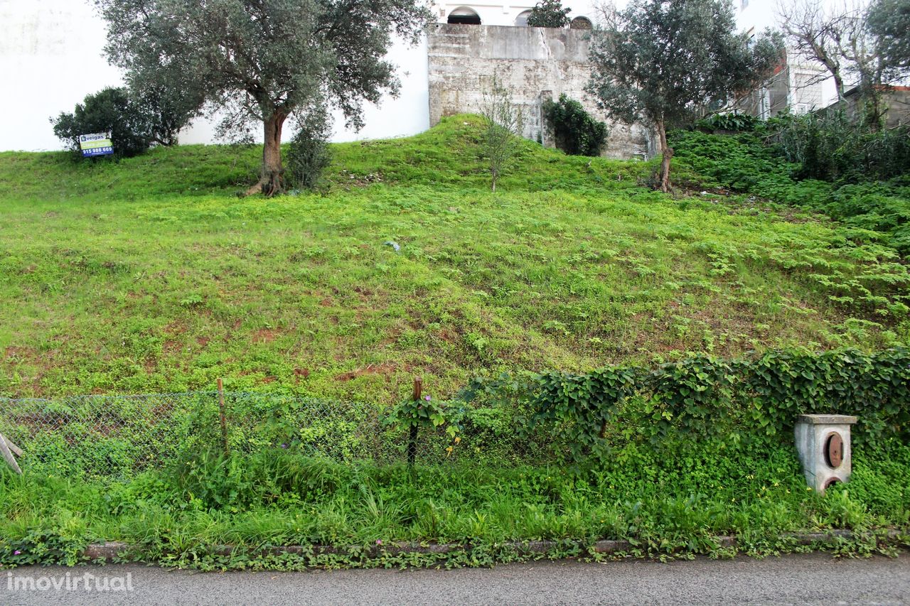 Lote de Terreno Para  Construção de Moradia