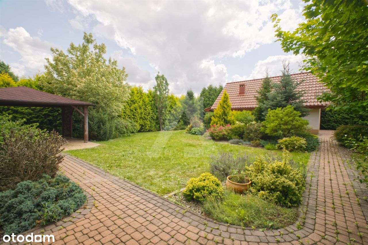 Dom Wolnostojący w Niemczu-8