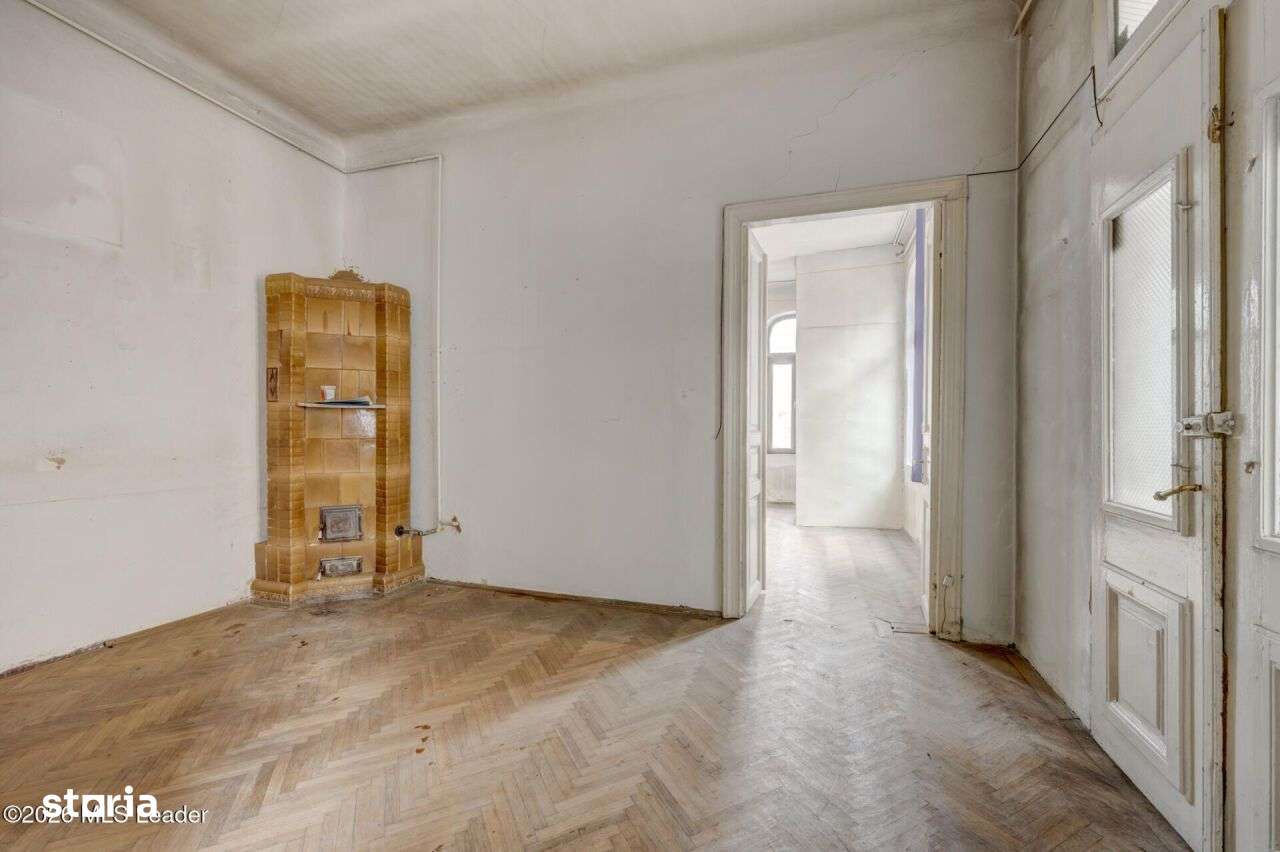 Casă 4 camere, rond Regina Maria, exterior renovat-8