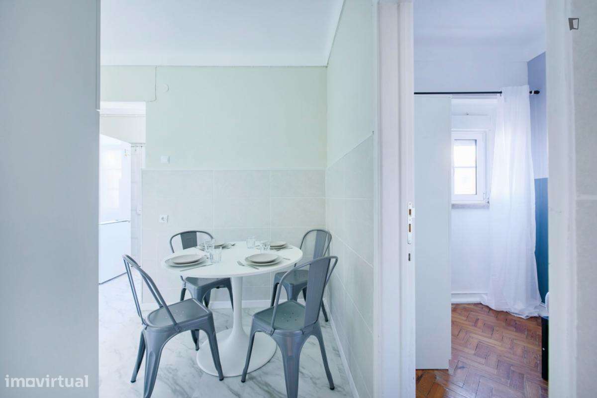 Quarto - localizado em Entrecampos Lisbon - Grande imagem: 5/10