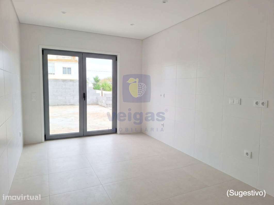 Apartartamento T3 em construção sito na praia da Gala,  Figueira da Fo-6