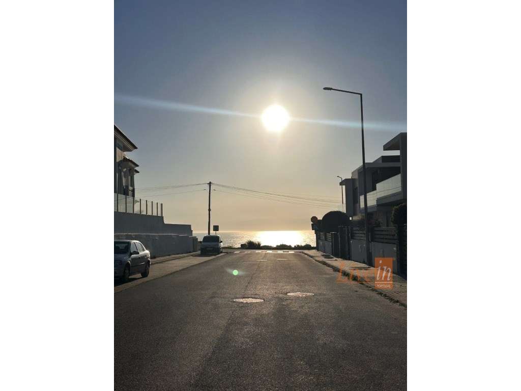 Moradia T3+1 de Luxo com Vista Mar na Ericeira - Grande imagem: 4/35