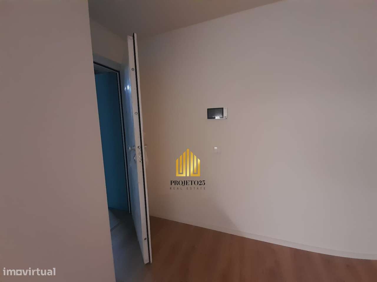 Apartamento T1 Novo em Condomínio Fechado Junto ao Parque do Covelo. - Grande imagem: 4/28